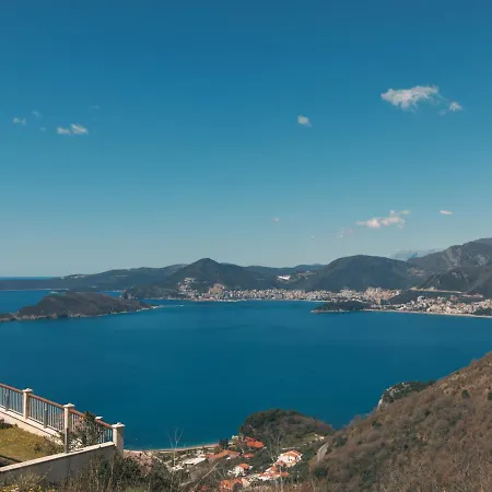 Carsko Selo Blizikuce * Budva