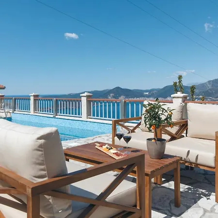 Carsko Selo Blizikuce Hébergement de vacances Budva