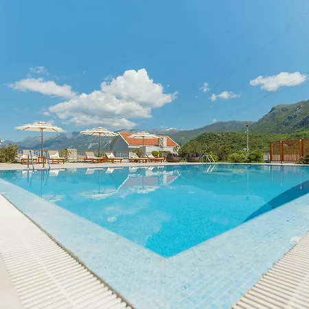 Carsko Selo Blizikuce Hébergement de vacances *